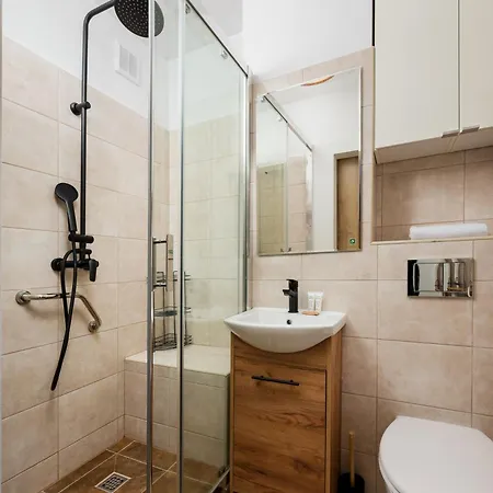 Afrykanska Urban Chic By Bookinghost * 바르샤바