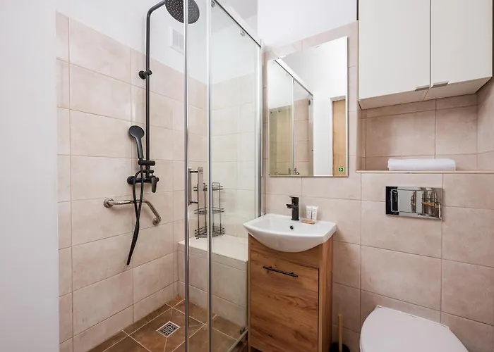 Afrykanska Urban Chic By Bookinghost ワルシャワ